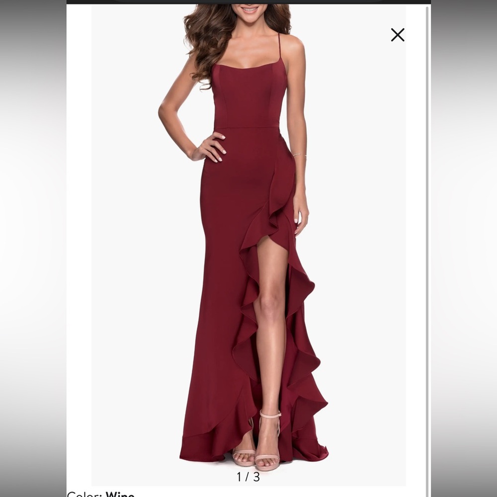 Elegant Burgundy Ruffled Prom Dress